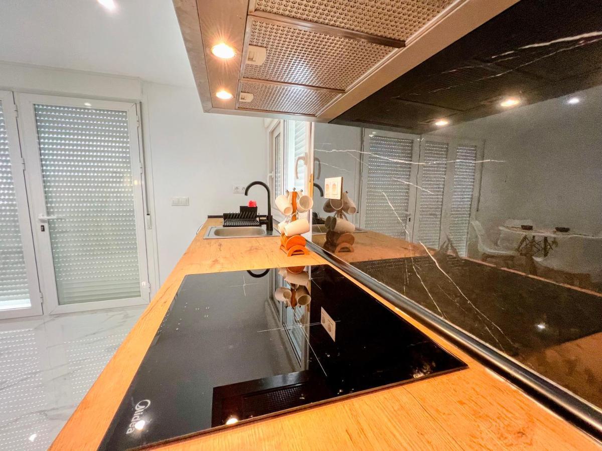 Garden Boutique Apartment El Faro Екстериор снимка