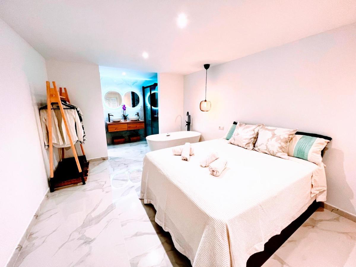 Garden Boutique Apartment El Faro Екстериор снимка