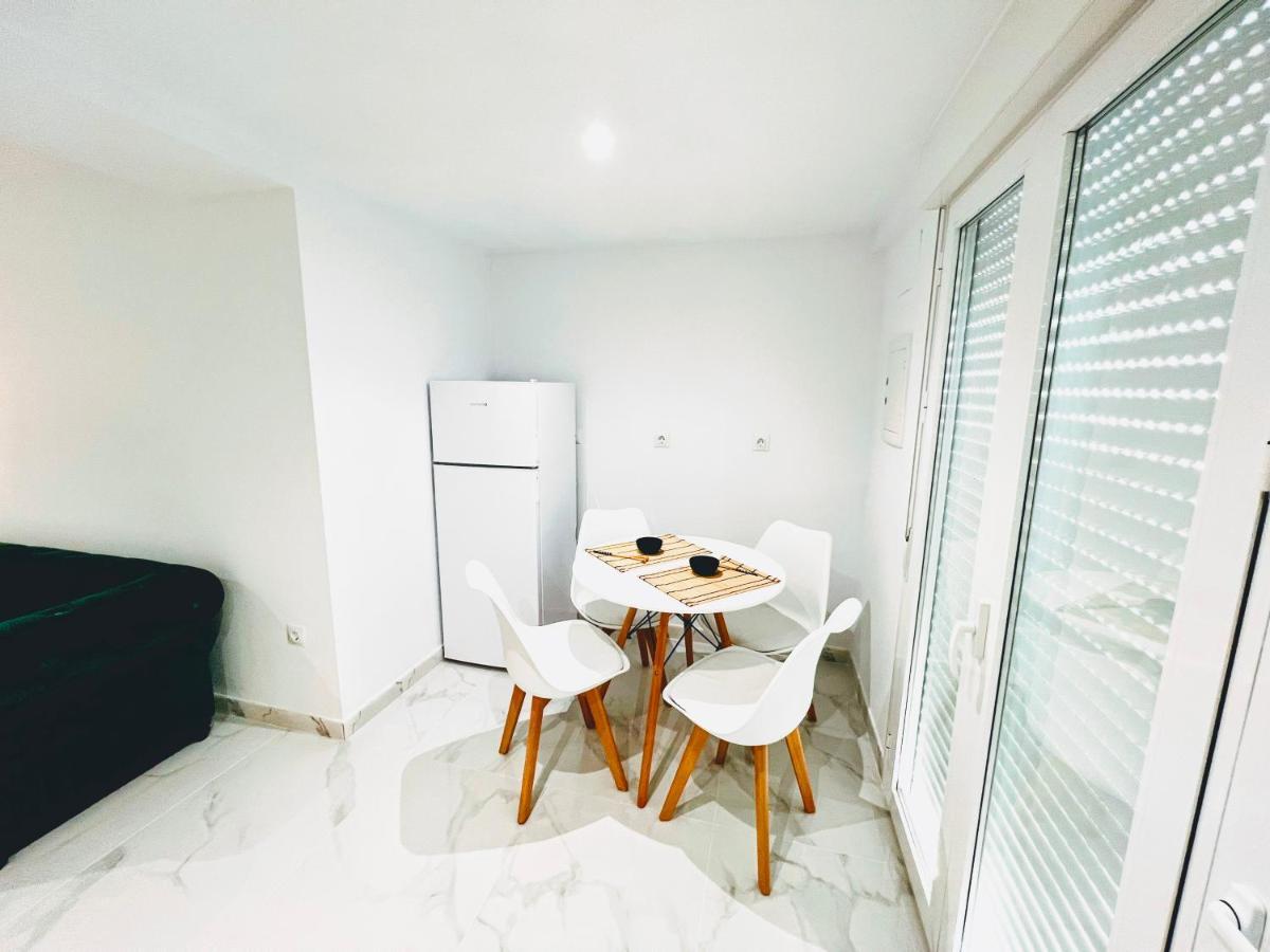 Garden Boutique Apartment El Faro Екстериор снимка